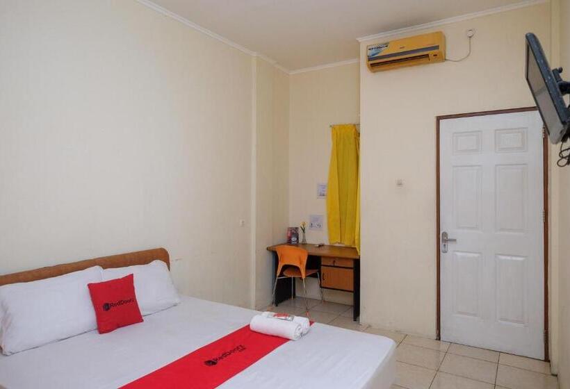 اتاق استاندارد, Reddoorz Near Jalan Wolter Monginsidi Manado