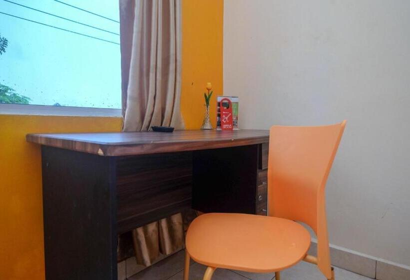 اتاق لوکس, Reddoorz Near Jalan Wolter Monginsidi Manado