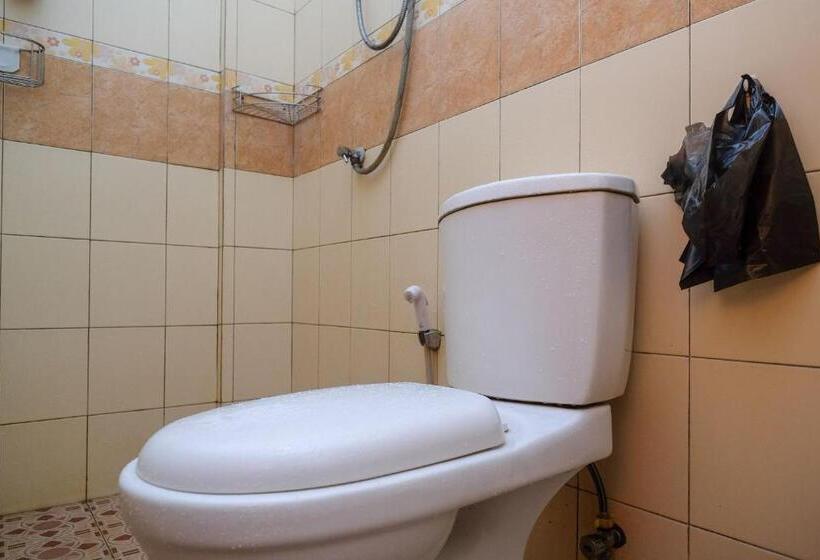 اتاق اکونومی, Reddoorz Near Jalan Wolter Monginsidi Manado