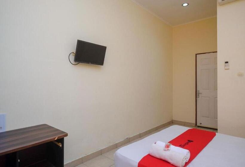 اتاق لوکس, Reddoorz Near Jalan Wolter Monginsidi Manado