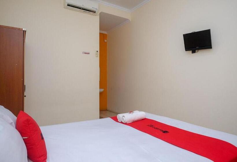 اتاق لوکس, Reddoorz Near Jalan Wolter Monginsidi Manado