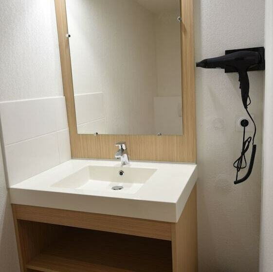 استودیوی استاندارد, Residence Bella Vista