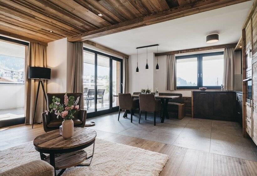 سوییت, Vaya Fieberbrunn