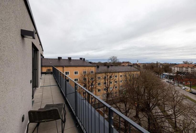 سوئیت با بالکن, Numa I Stark Rooms & Apartments