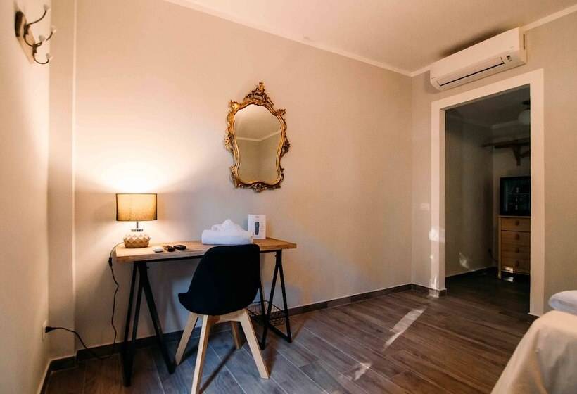 اتاق سوپریور, Locanda Del Bue Rosso