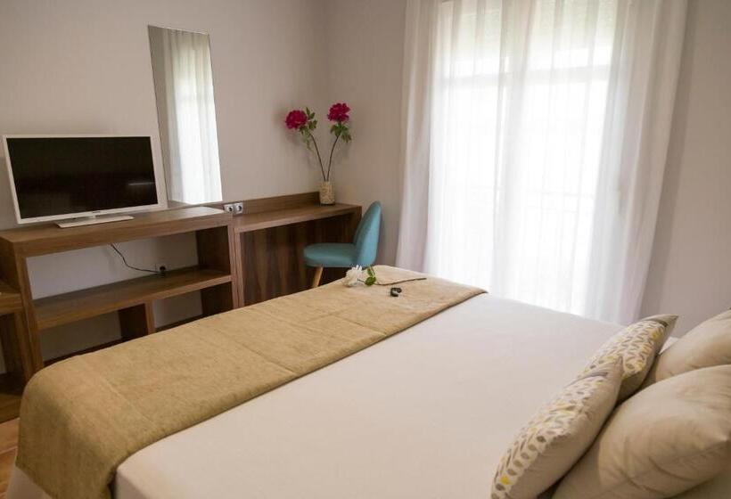 اتاق لوکس, Hostal Pradaria Asador & Alojamiento