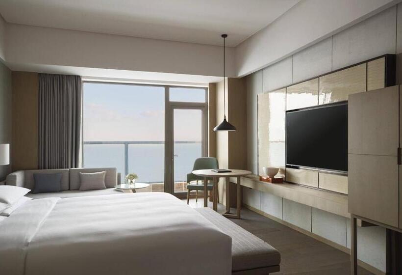 اتاق لوکس با تخت بزرگ, Yantai Marriott