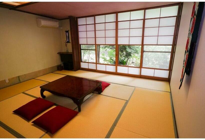 اتاق استاندارد چهار تخته, Onsen Yado Mizuguchi