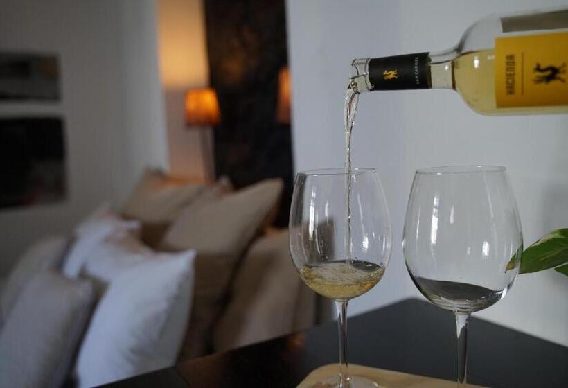 اتاق لوکس خانوادگی, B&b La Mimosa