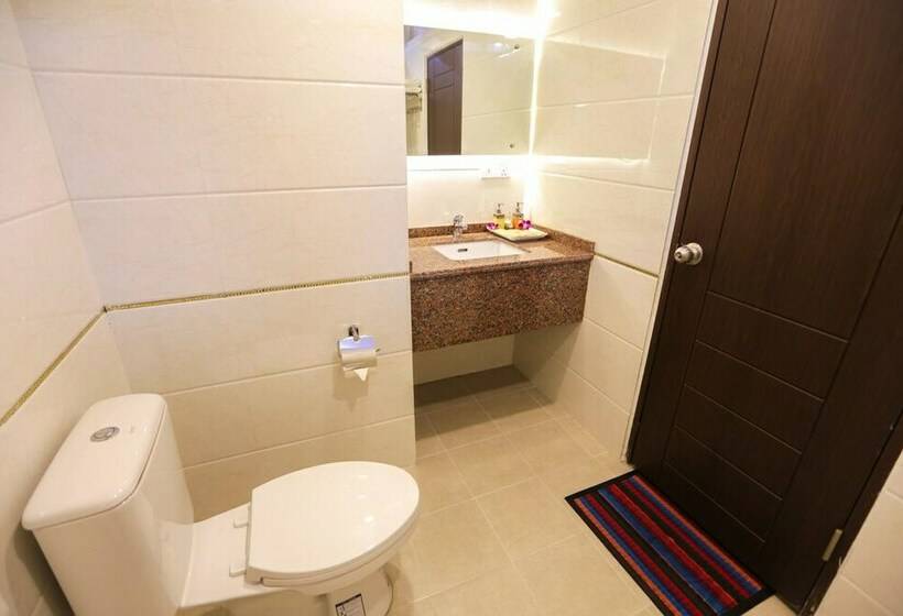 اتاق لوکس, Grand Garden Hotel Yangon