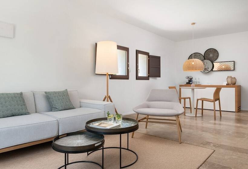 سوییت, Safragell Ibiza Suites & Spa