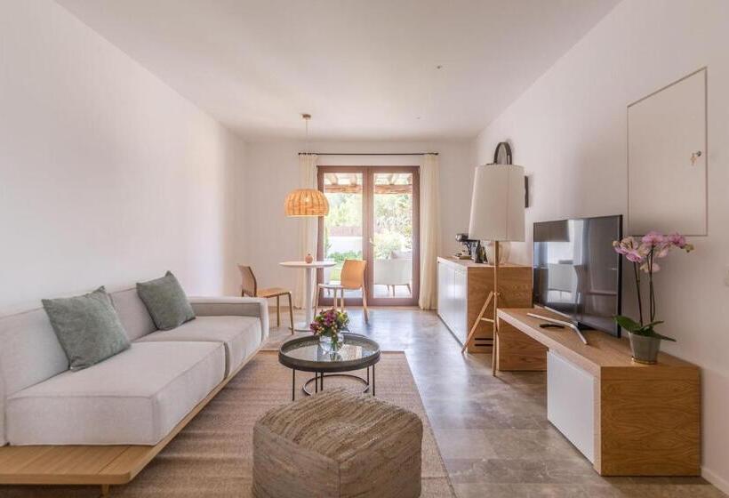 Suite with Terrace, Safragell Ibiza Suites & Spa