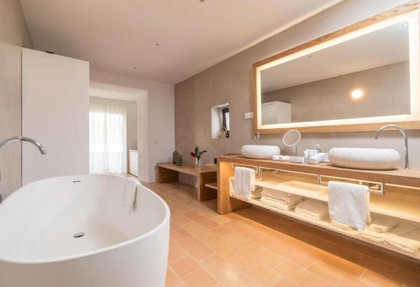 سوییت, Safragell Ibiza Suites & Spa
