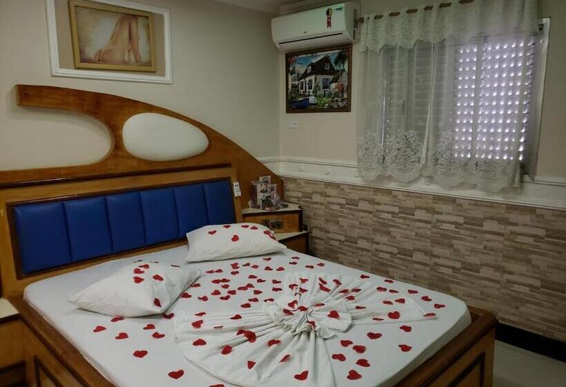استودیوی استاندارد, Motel Mont Blanc Gru