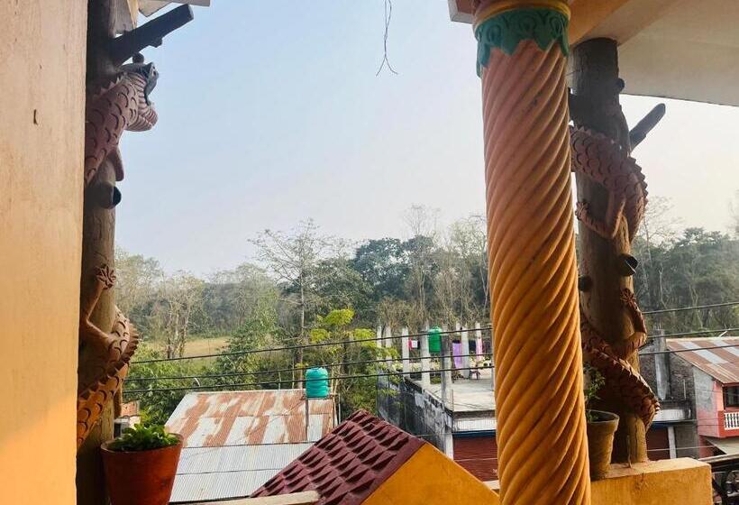 اتاق ساده سه‌ نفره, Tiger Corner Inn Homestay