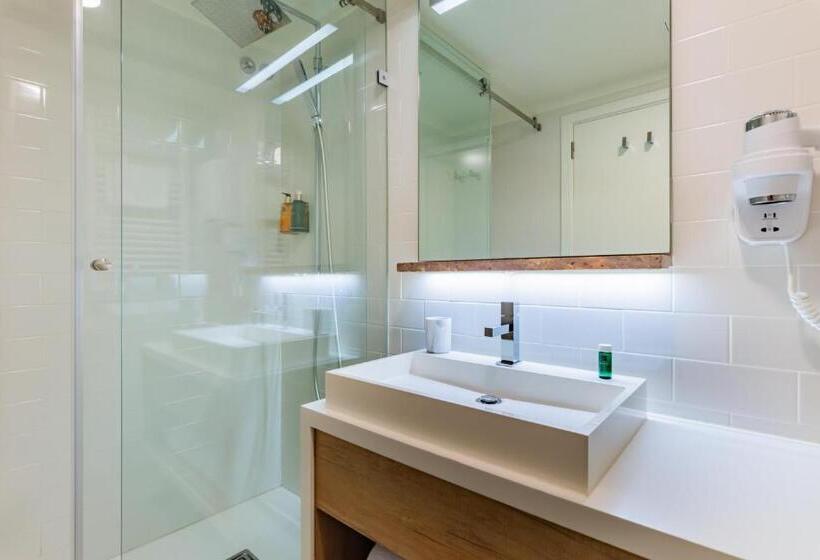 سوییت, Porta Da Arrábida Suites