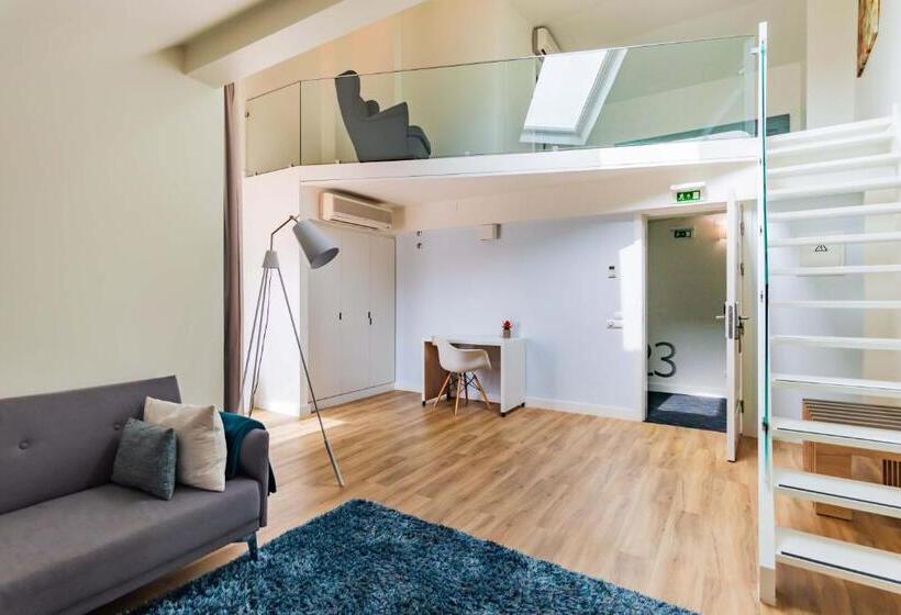 سوییت دوبلکس, Porta Da Arrábida Suites