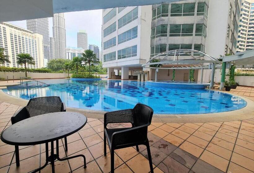 آپارتمان 3 خوابه, Summer Suites Klcc