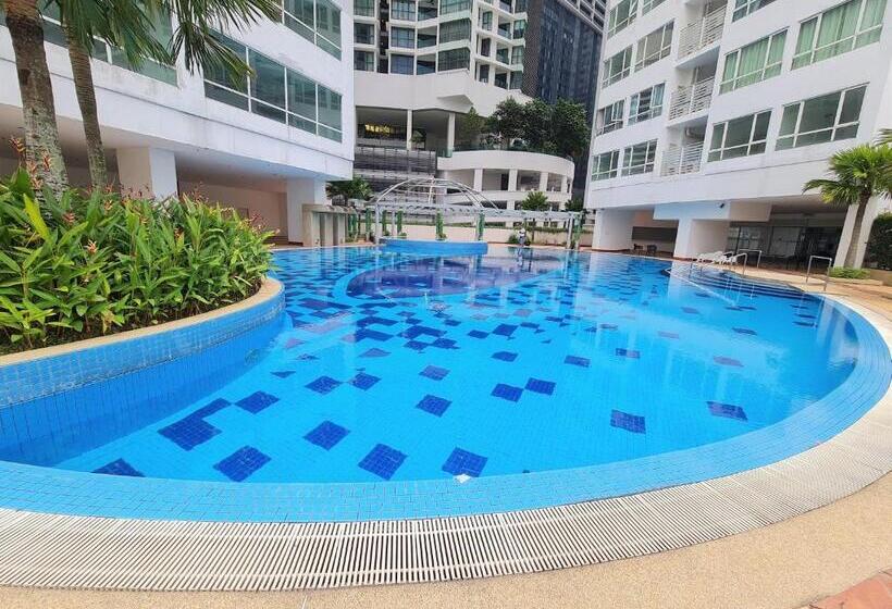 آپارتمان 3 خوابه, Summer Suites Klcc
