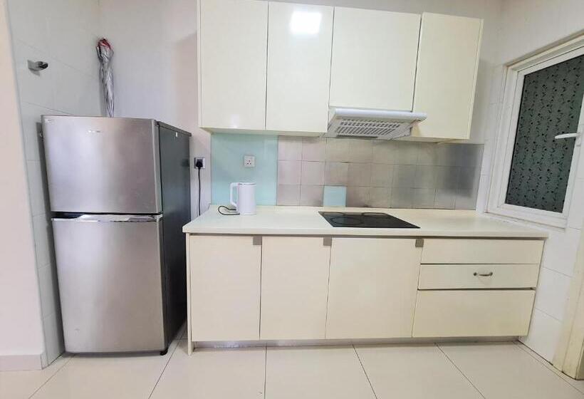 آپارتمان 3 خوابه, Summer Suites Klcc