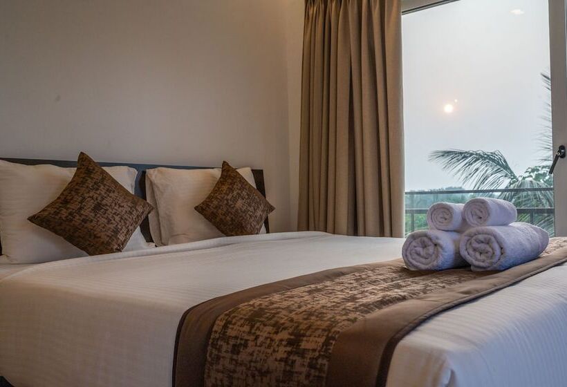 اتاق لوکس, Harmal S Residency