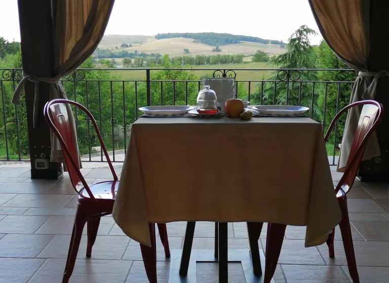 اتاق راحتی سه تخته, Il Casale Della Gioia