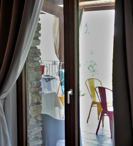 اتاق لوکس سه تخته, Il Casale Della Gioia