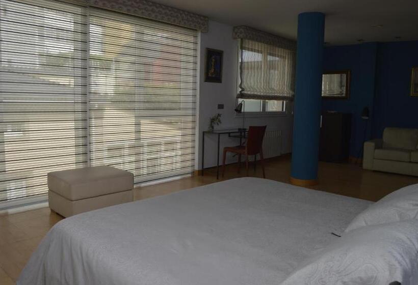 سوئیت با وان آب گرم, Pension Suite Camino Norte