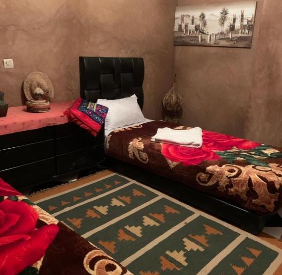 اتاق استاندارد با چشم‌انداز, Riad Malak