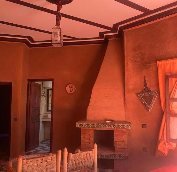 اتاق استاندارد سه تخته با چشم‌انداز باغ, Riad Malak