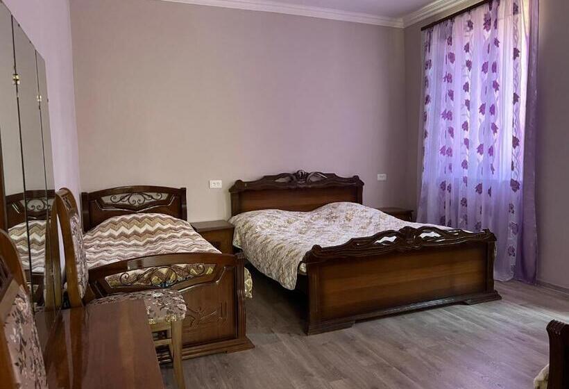 اتاق استاندارد, Igor Bed And Breakfast