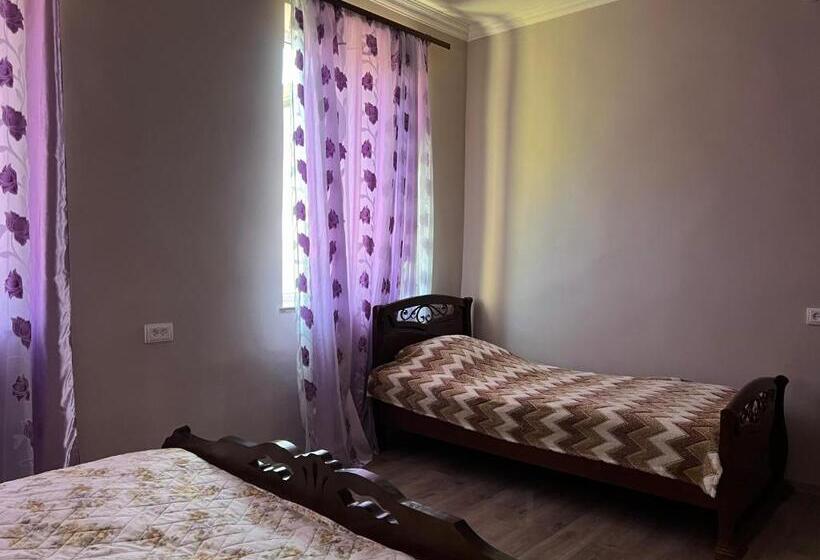 اتاق استاندارد, Igor Bed And Breakfast