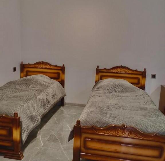 اتاق استاندارد چهار تخته, Igor Bed And Breakfast