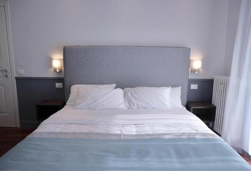 اتاق استاندارد با بالکن, Dimora Dell Arte   Foresteria Lombarda Smart Rent