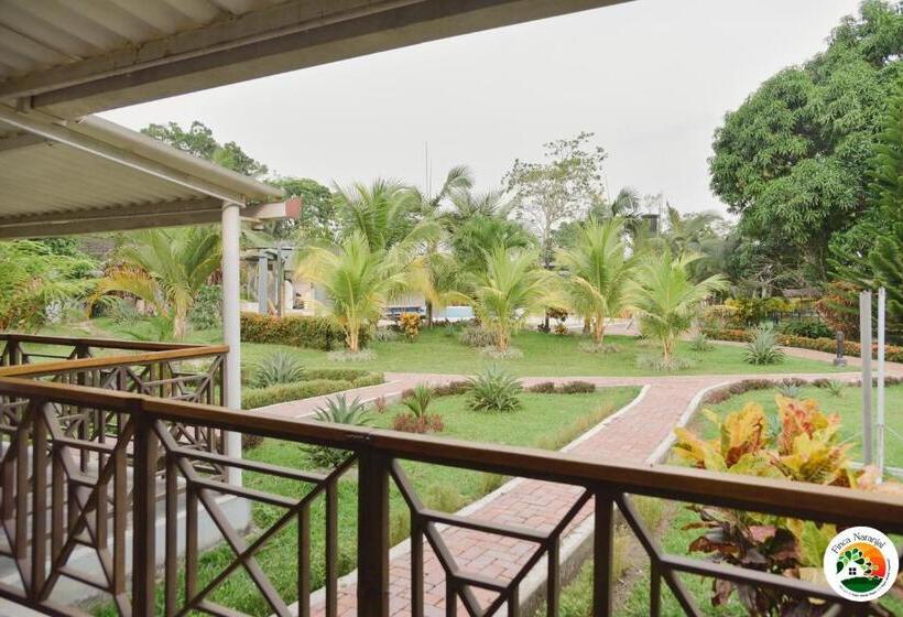 سوییت لوکس, Finca Naranjal