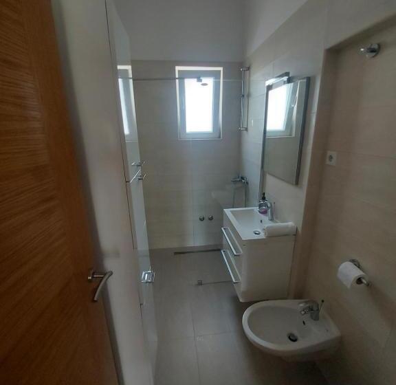 آپارتمان لوکس 1 خوابه, Apartmani Barka