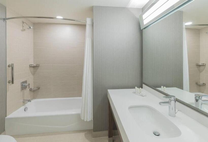 اتاق استاندارد, Courtyard By Marriott Halifax Dartmouth