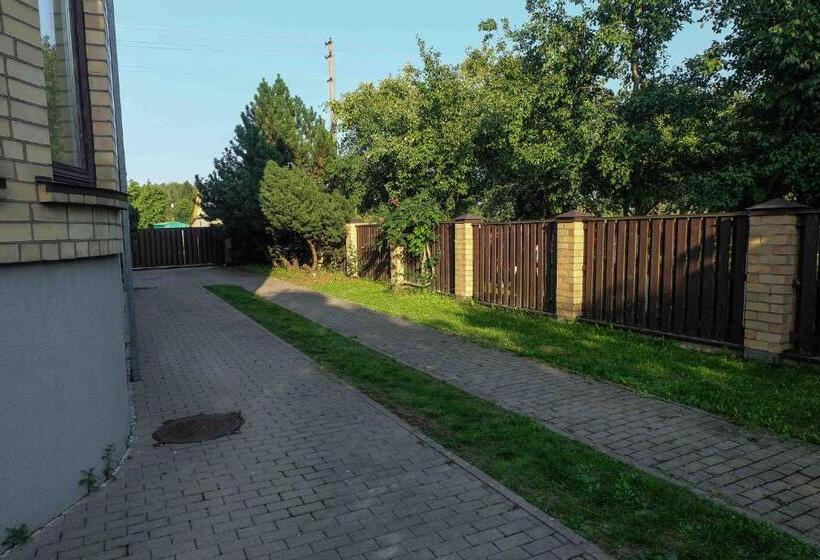 اتاق چهار تخته با دستشویی مشترک, A&l Private Rooms In Kaunas