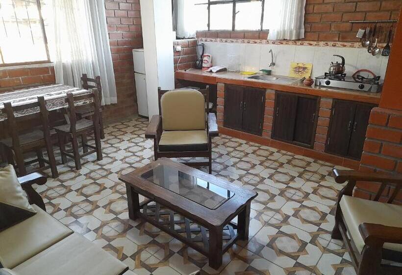 آپارتمان 1 خوابه با چشم‌انداز, Casa Hospedajelos Capulies
