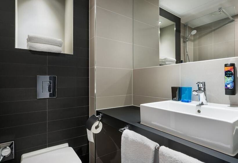 חדר סופריור, Holiday Inn   The Niu, Square Mannheim, An Ihg