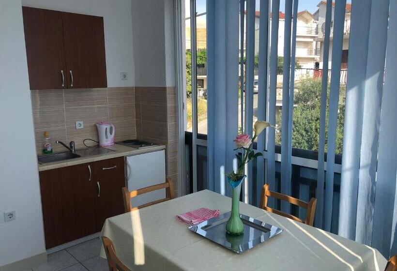 آپارتمان 1 خوابه, Apartmani Liberan Neum