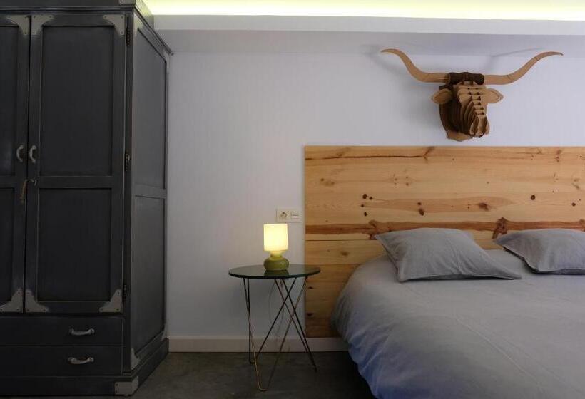 اتاق استاندارد, Casa Carmina Hostel
