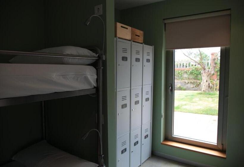 تختخواب در اتاق مشترک, Casa Carmina Hostel