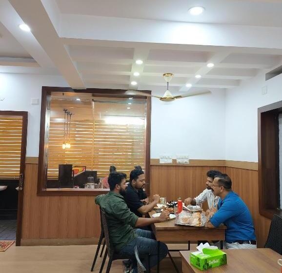 اتاق لوکس یک تخته, Blue Bell Cochin Airport