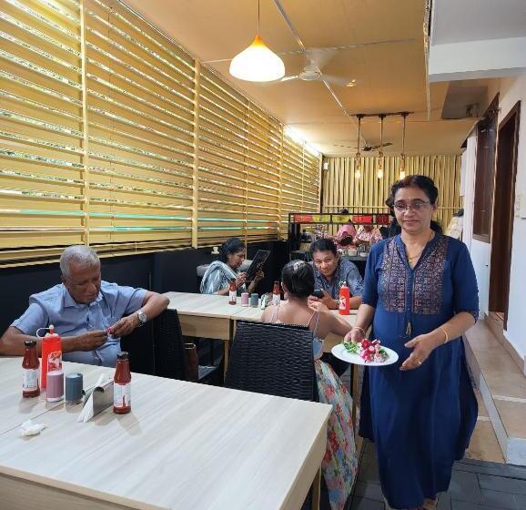 اتاق لوکس یک تخته, Blue Bell Cochin Airport