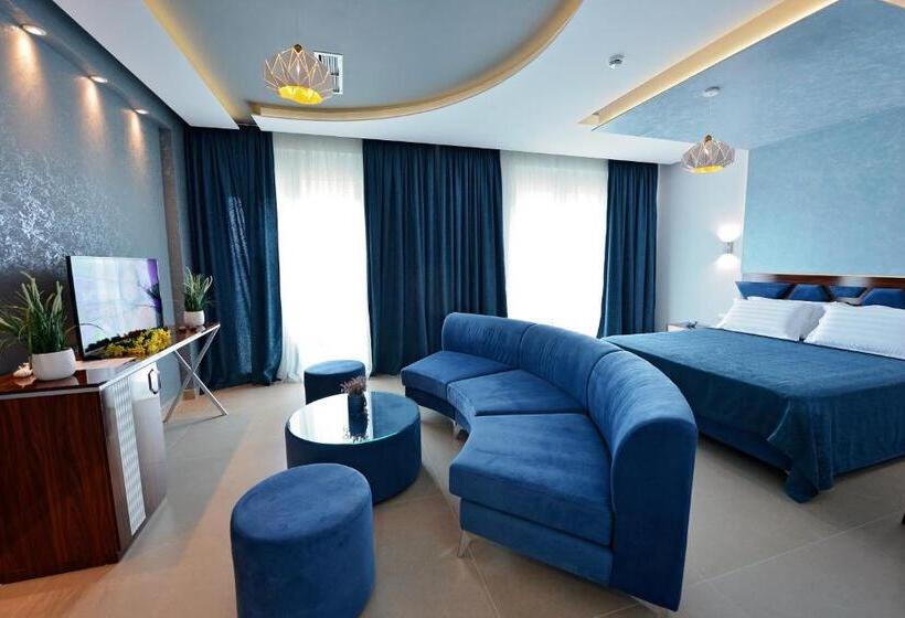 سوییت جونیور, Luani A Spa & Wellness Center
