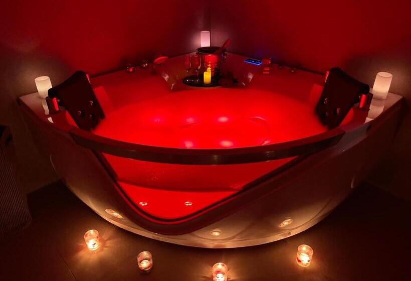 سوییت جونیور, Luani A Spa & Wellness Center