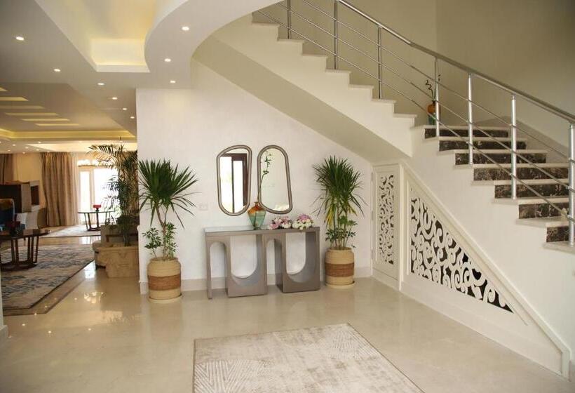 ویلای یک اتاق خوابه با استخر شنا, Tolip North Coast