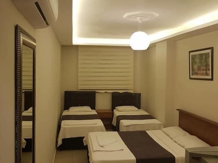 اتاق استاندارد چهار تخته, Feryil Centrum