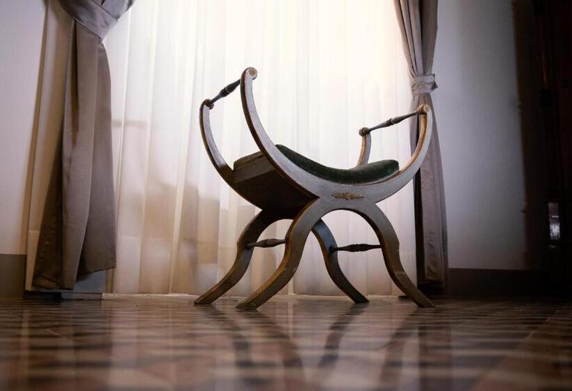 سوئیت 2 خوابه, Villa Giordanelli